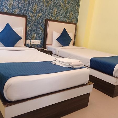Hotel Janki International Sigra 2 Km From Kashi Vishwanath Temple Varanasi Luaran gambar